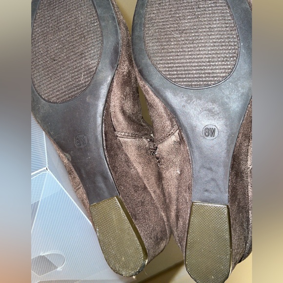 Women’s Brown Boots - Picture 9 of 9